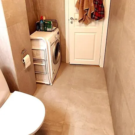 Koselig I Gangavstand Til Ullernasen T-bane Stasjon * Осло